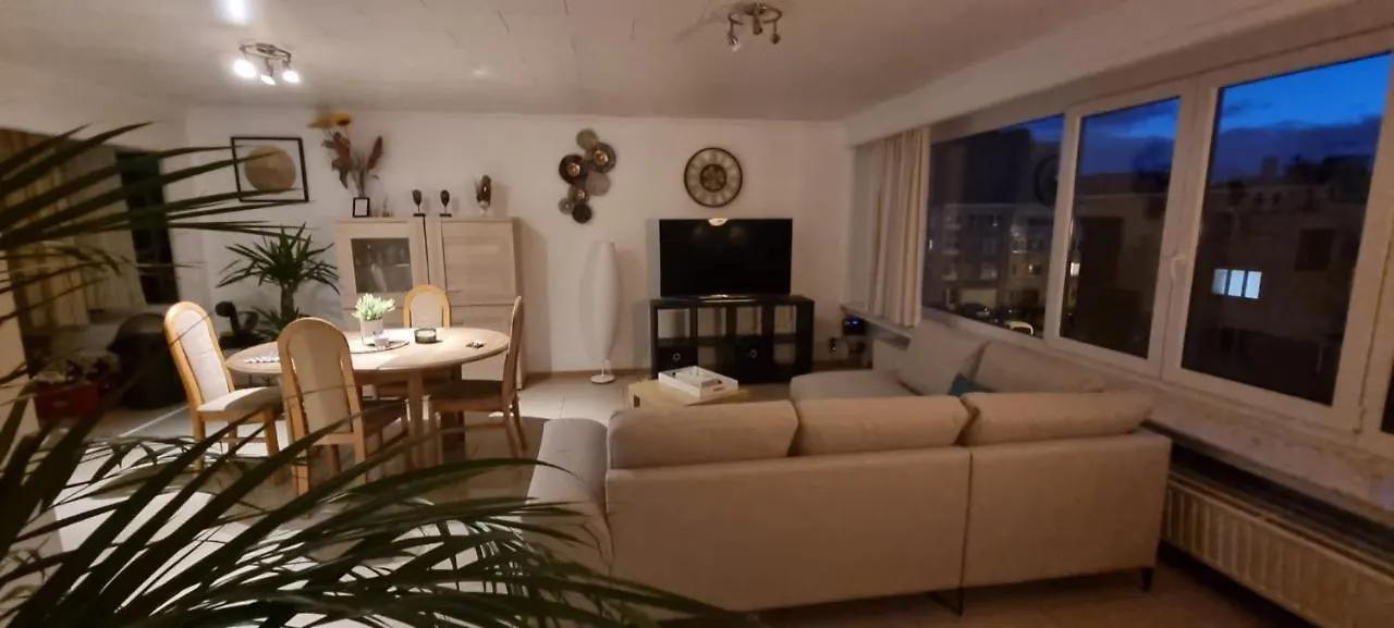 Superb Appartement With 3 Bed Rooms In Antwerpen Belgium